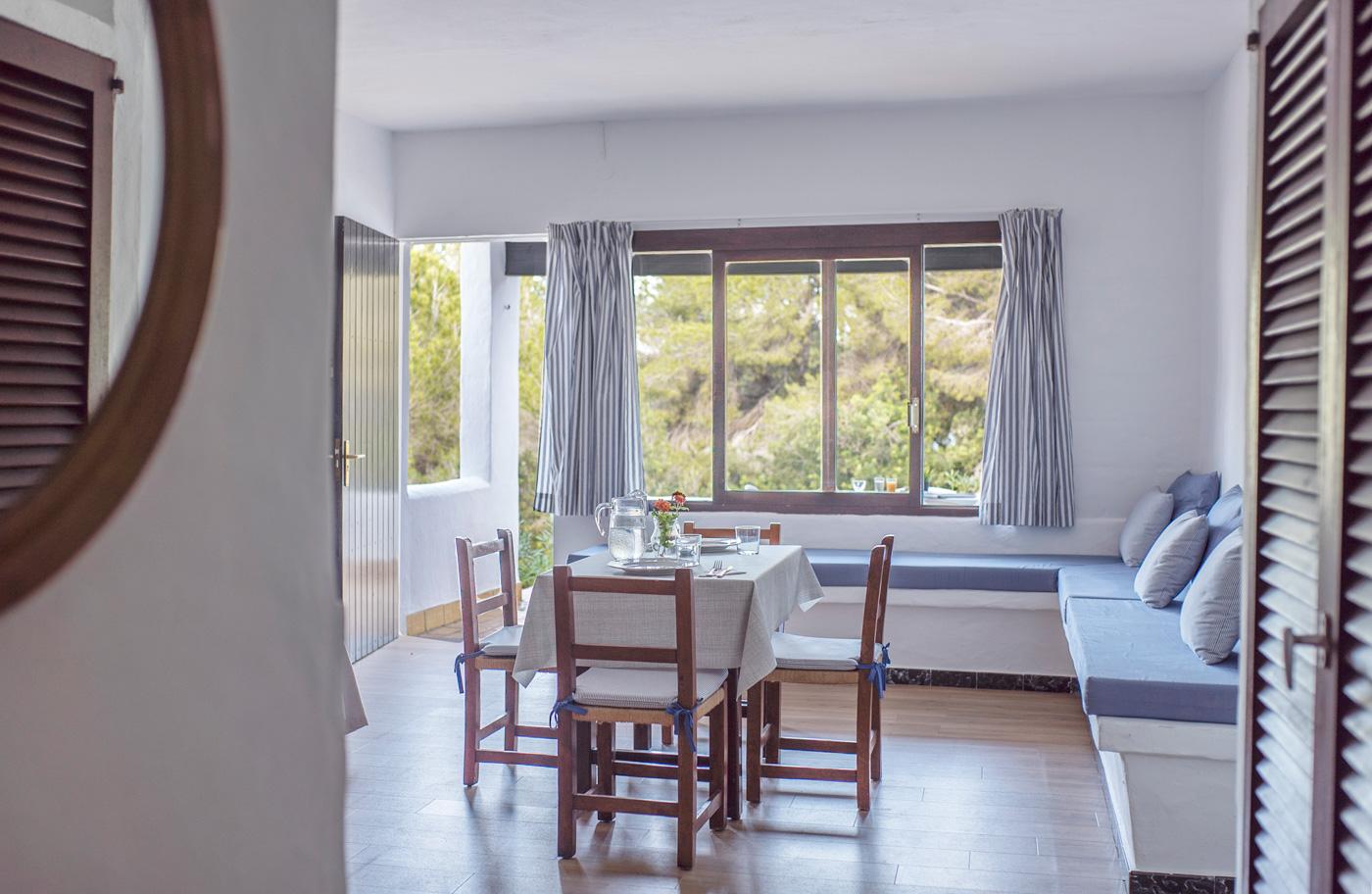 Apartamentos Pinomar Es Calo  Εξωτερικό φωτογραφία